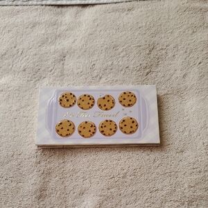 Too Faced Christmas Bake Shoppe Chocolate Chip Palette